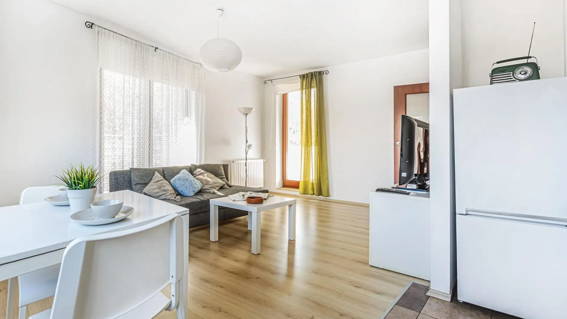Komfort Parking Balkon Wrocław Apartamento